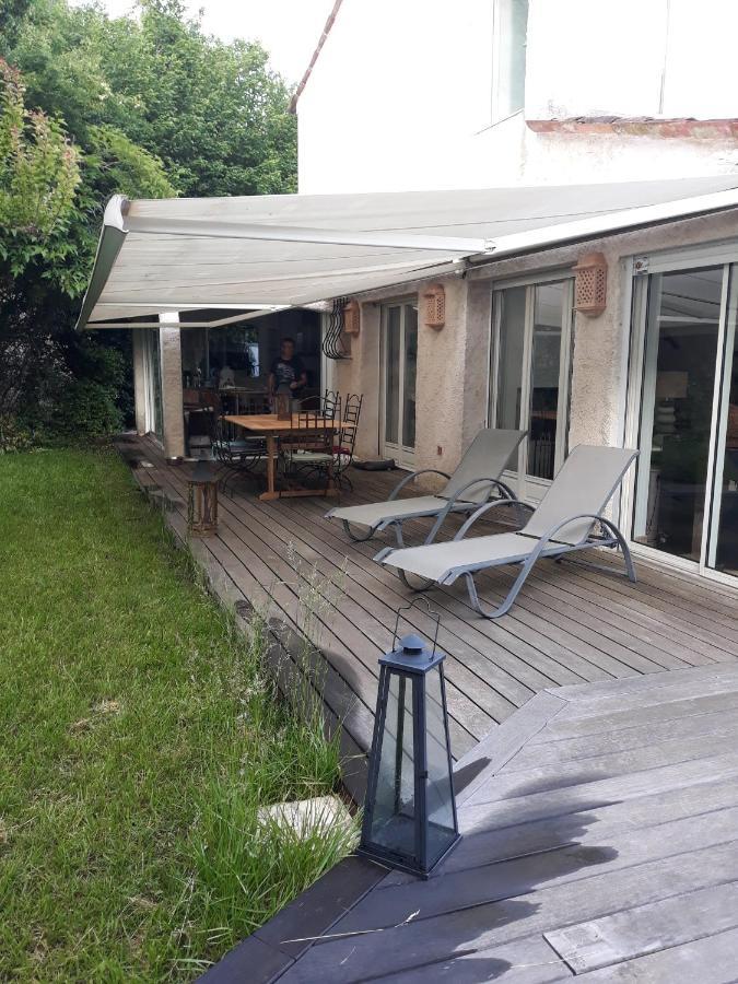 Dans Un Jardin Bb Et Jacuzzi Bed & Breakfast Mandelieu La Napoule Bagian luar foto
