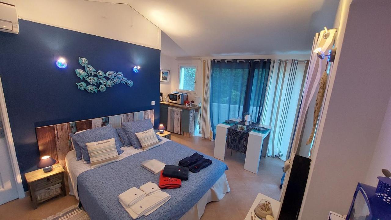 Dans Un Jardin Bb Et Jacuzzi Bed & Breakfast Mandelieu La Napoule Bagian luar foto